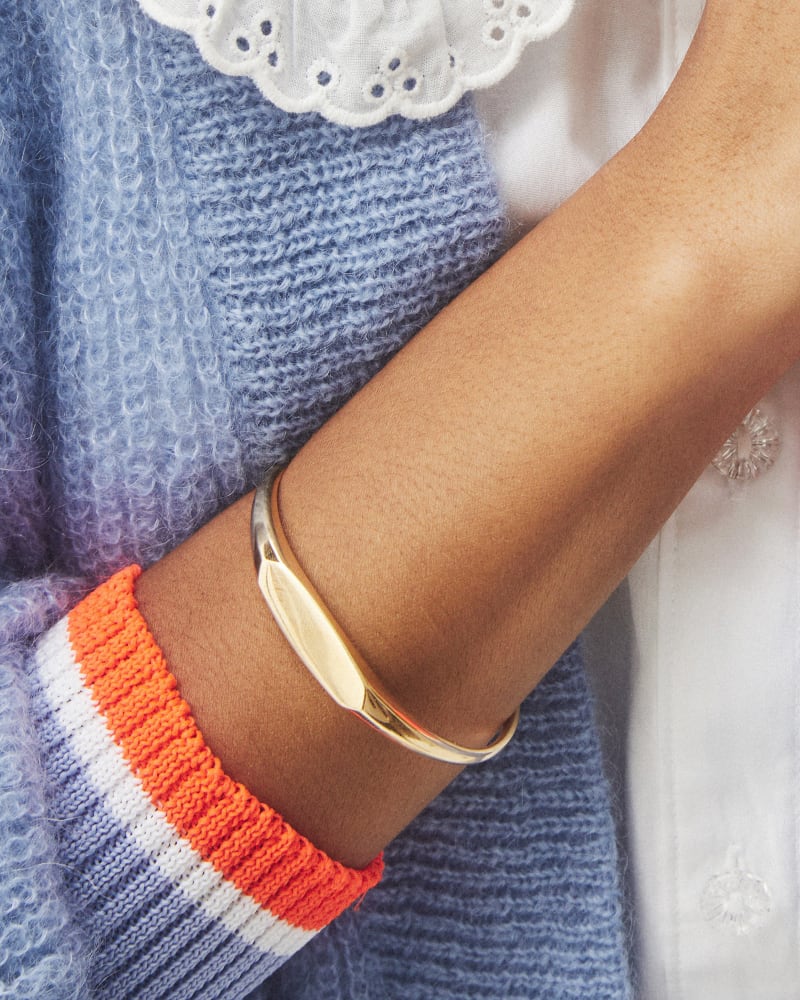 Teresa Cuff Bracelet in 18k Yellow Gold Vermeil image number 2